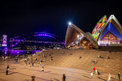 Ежегодный фестиваль музыки и света Vivid Sydney 2025 в Сиднее