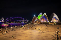 Ежегодный фестиваль музыки и света Vivid Sydney 2025 в Сиднее