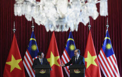 Vietnamese Prime Minister Pham Minh Chinh visits Malaysia