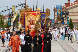 Sevastopol religious procession marks Day of Baptism of St Prince Vladimir and his retinue