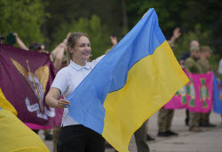 Russia and Ukraine exchange 