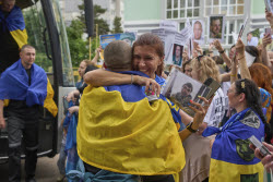 Russia Ukraine Prisoners
