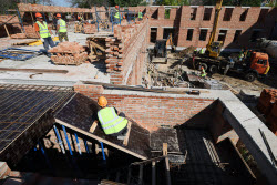 Repair and refurbishment work in Lugansk