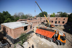Repair and refurbishment work in Lugansk