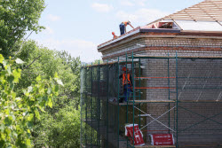 Repair and refurbishment work in Lugansk