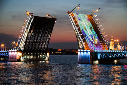 Singing Bridges light and music show in St Petersburg