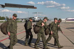 Russian prisoners of war return home