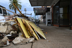 Clean-up underway after record floods in Taree, Australia