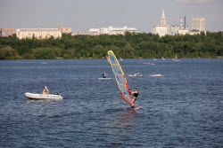 Moscow experiences very warm temperatures