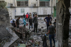 Aftermath of Israeli airstrike on school in Gaza city
