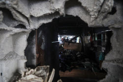 Aftermath of Israeli airstrike on school in Gaza city