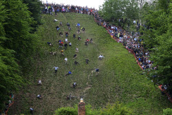 Britain Cheese Rolling
