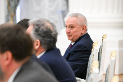 Встреча президента РФ Путина с представителями деловых кругов