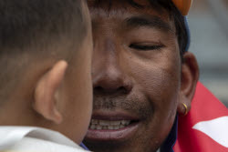 Tashi Gyalzen Sherpa arrives in Kathmandu after four Everest climbs in 15 days