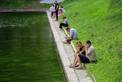 Moscow experiences very warm temperatures