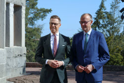 German Chancellor meets Finnish President in Naantali, Finland