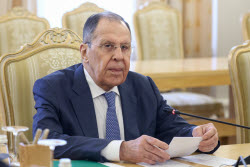 Russian and Turkish foreign ministers hold talks in Moscow