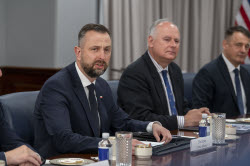 Визит министра обороны Польши Владислава Косиняка-Камыша в Вашингтон