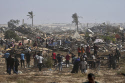 Доставка гуманитарной помощи в сектор Газа организацией Gaza Humanitarian Foundation