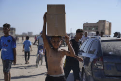 Доставка гуманитарной помощи в сектор Газа организацией Gaza Humanitarian Foundation