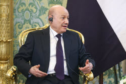 Russia's President Putin meets with Chairman of Yemen’s Presidential Leadership Council Rashad Muhammad al-Alimi