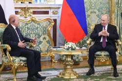 Russia's President Putin meets with Chairman of Yemen’s Presidential Leadership Council Rashad Muhammad al-Alimi
