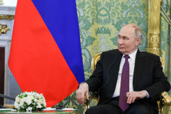 Russia's President Putin meets with Chairman of Yemen’s Presidential Leadership Council Rashad Muhammad al-Alimi