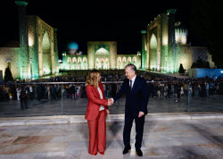 Meloni Visita L'Eternal City Col Presidente Dell'Uzbekistan