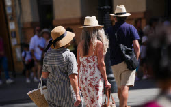 Yellow Warning This Wednesday For Heat In Cordoba, Jaen And Seville With Maximum Temperatures Up To 40 Degrees..