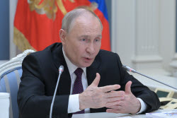 Заседание совета по развитию физической культуры и спорта с участием президента РФ Путина