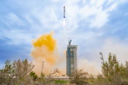 Китайская ракета-носитель Чанчжэн-4Б успешно вывела на орбиту новый спутник "Шицзянь-26"