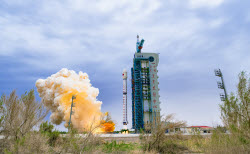 Китайская ракета-носитель Чанчжэн-4Б успешно вывела на орбиту новый спутник "Шицзянь-26"