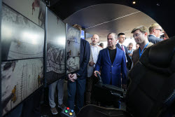 Открытие технологической конференции Startup Village в Сколково