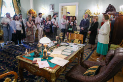 Yuri Solomin Memorial Office opens at Moscow's Maly Theatre