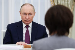 Встреча президента РФ Путина и вдовы бывшего премьер-министра Японии Абэ