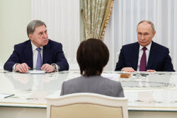 Встреча президента РФ Путина и вдовы бывшего премьер-министра Японии Абэ