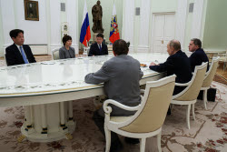 Встреча президента РФ Путина и вдовы бывшего премьер-министра Японии Абэ