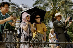 Extreme heat hits Seville