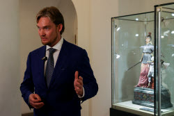 Russia - My Love jewellery exhibition in Moscow