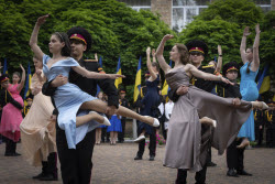 Ukraine School Graduates