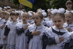 Ukraine School Graduates