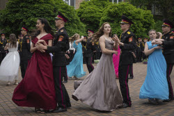 Ukraine School Graduates