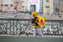 Курьеры в Санкт-Петербурге