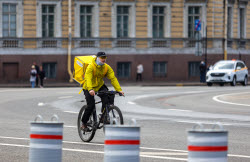 Курьеры в Санкт-Петербурге