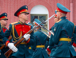 Changing of guard in St Petersburg