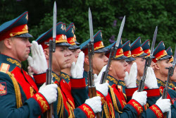 Changing of guard in St Petersburg
