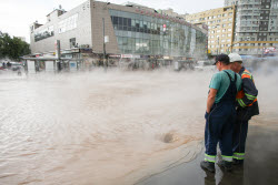Обстановка у метро "Молодежная" в Москве
