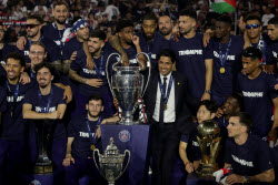 PSG team celebrate with fans at Parc de Princes