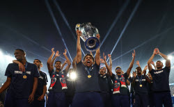PSG team celebrate with fans at Parc de Princes