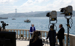 Ukraine, Russia meet in Turkey for peace talks